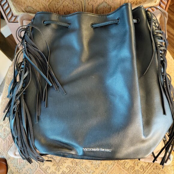 Victoria Secret Faux Leather Black Bucket Back Pack/Shoulder Bag - Picture 3 of 10
